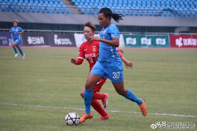 王奕博在体测中跟腱受伤 预计伤停一个月